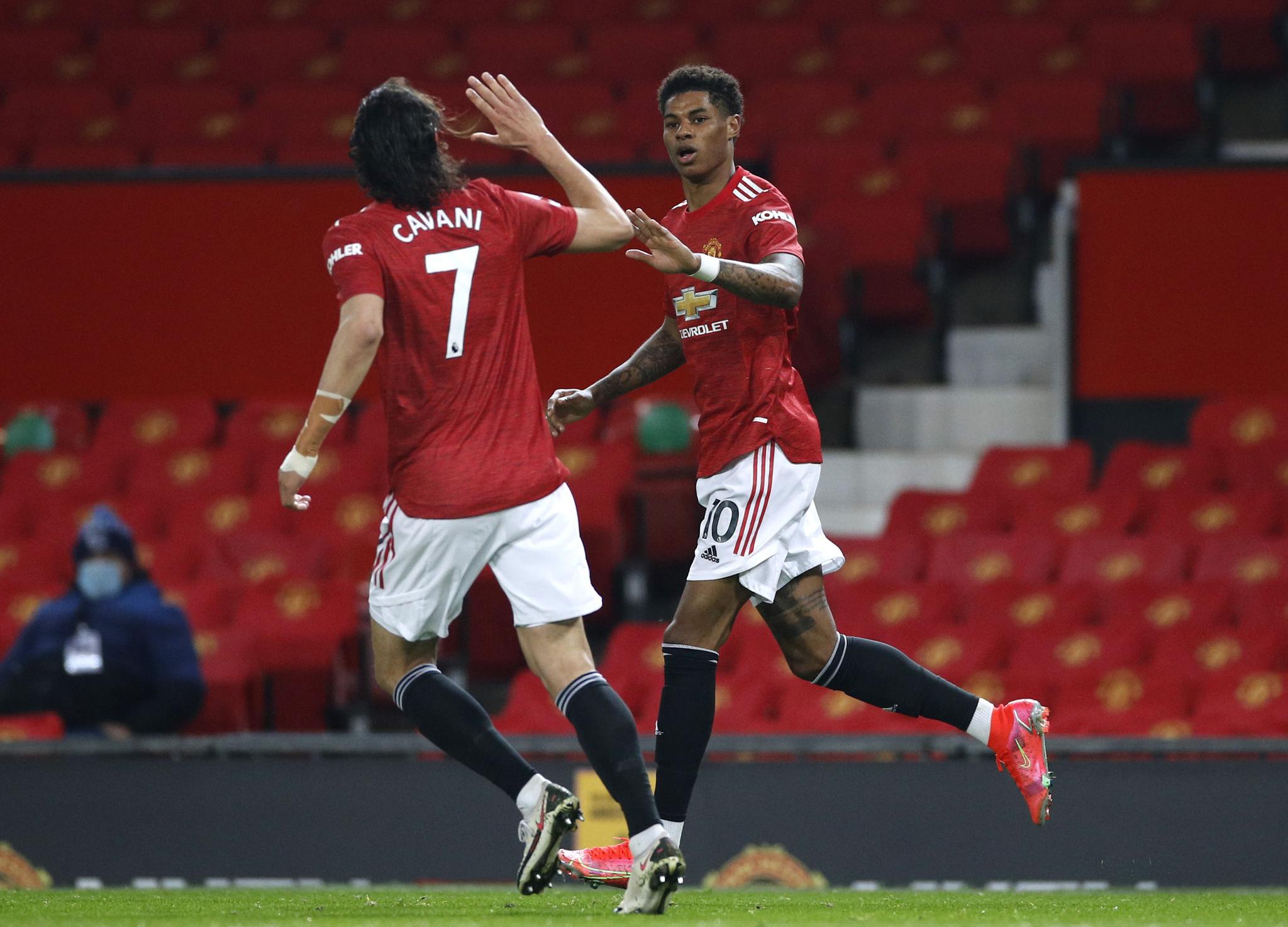 同时也让曼 同时也让曼